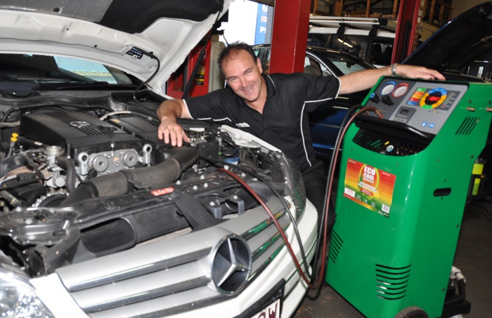 car aircon regas Cairns